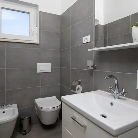 Villa Edo 2 * Pula