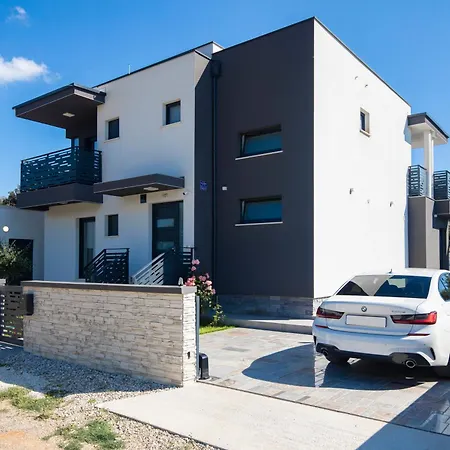 빌라 Villa Edis